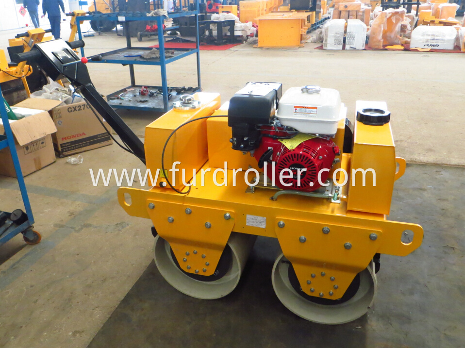 hand roller compactor